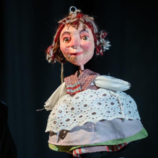 Holle – Fast vergessene Geschichten